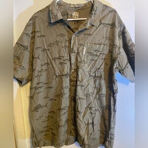 Casual Short-Sleeve Button-Up with Fish Print - Olive Green